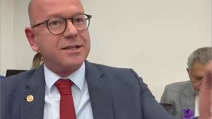 CHP’li Sarı: “Çözüm Yok Yardımlar Komik”