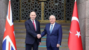 Bakan Güler Birleşik Krallıkta