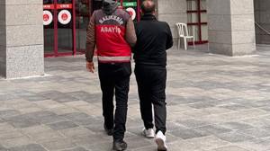 Balıkesir’de Büyük Operasyon: 29 Aranan Şahıs Yakalandı