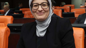 Belgin Uygur: “Bütçemiz Türkiye Yüzyılı için hayırlı ve bereketli olsun.”