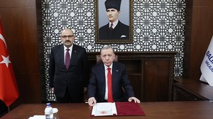 Cumhurbaşkanı Erdoğan'dan Balıkesir Valiliği'ne Ziyaret