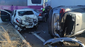 Van’da Zincirleme Trafik Kazası: 1 Ölü, 51 Yaralı