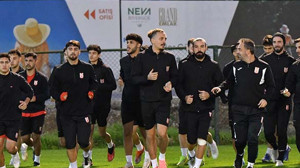 Balıkesirspor Antalya Kampında Hazırlıklarını Sürdürüyor