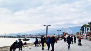 Yeni Yılın İlk Günlerinde Akçay Kordon Cıvıl Cıvıl