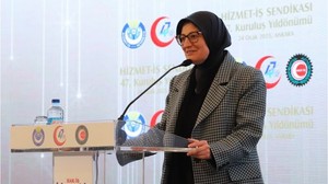 Uygur’dan Sendikalara Destek