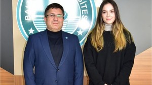 BAÜN'lü Münazaracıdan Büyük Başarı