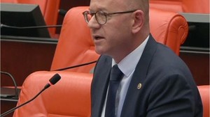CHP'li Sarı: "Esnafın Rızkını Çaldınız Şimdi de Sağlığını"