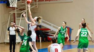 Burhaniye Belediyespor Zafere Ulaştı