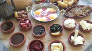 Doğallığın Tadı Balıkesir'in Köy Kahvaltısında!