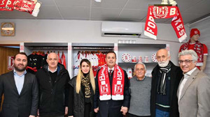 Balıkesirspor Store'a Ziyaretler Devam Ediyor