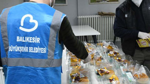 Başkan Akın’dan Çocuklara Beslenme Desteği