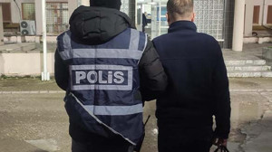 Dursunbey’de Uyuşturucu Suçundan Aranan Şahıs Yakalandı