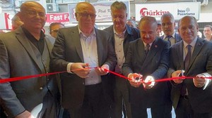 Edremit Baharatçısı Görkemli bir Törenle Açıldı