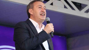 Tuncer Bakırhan: “Öcalan Tarihi Bir Çağrı Yapmaya Hazırlanıyor”