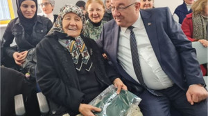 91 Yaşında Baklava Açarak Yemek Yarışmasına Katıldı