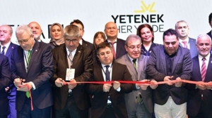 Balıkesir Üniversitesinden, Ege Kariyer Fuarı Çıkarması