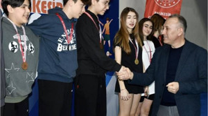 Balıkesir'de Badminton İl Seçmeleri Tamamlandı