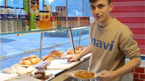 Balıkesir'de Unlu Mamüller İlgi Görüyor ve Beğeniliyor