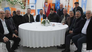 AK Parti Manyas İlçe Teşkilatı İftar Programı Düzenledi