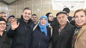 Başkan Akın, İftarda Bigadiçlilerle Buluştu