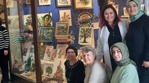 Edremit’te Quling Kursundaki Eserler Göz Kamaştırıyor