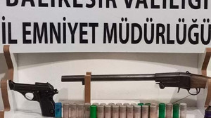Balıkesir'de 18 Yıl Kesinleşmiş Hapis Cezası Bulunan Şahıs Yakalandı
