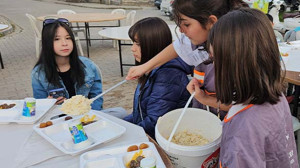 Sındırgı’da 15. Geleneksel Çocuk İftarı Düzenlendi