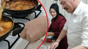 Başkan Ertaş Sahurda Öğrencilere Menemen Yaptı