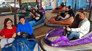 Akçay’da Lunapark Sezonu Erken Açıldı