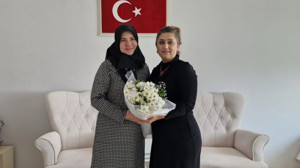 Şehit Annesine Kadınlar Günü Ziyareti