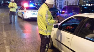 Balıkesir Trafikten 1 saatte 59 araca ceza