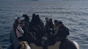 Ayvalık Açıklarında 20 Düzensiz Göçmen Yakalandı