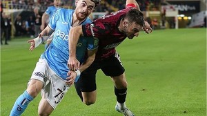 Trabzonspor, Alanyaspor'u Gol Yağmurunda Mağlup Etti!