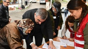 Balya'da CHP'den İmamoğlu'na İmzalı Destek
