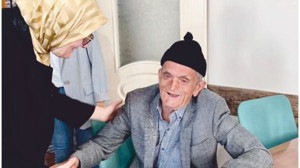 Belgin Uygur’dan Hayat Kurtaran Kahramana Ziyaret! Dursunbey sevgi evi kahramanlık ödülü
