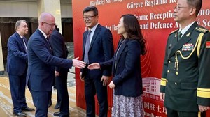 CHP'li Vekil Sarı'dan ve Çin Büyükelçisi'ne Başarı Dileği