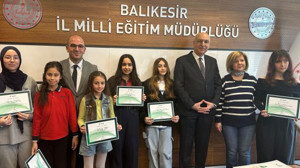 Balıkesirli Öğrenciler, Sağlıklı Gelecek İçin Ödül Aldı!