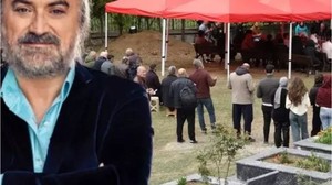 Mezarının Başındaki Not Dikkat Çekti!