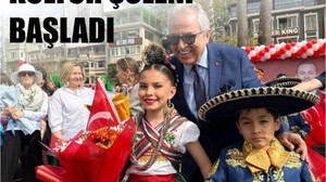 Bandırma’da Uluslararası Çocuk Festivali Başladı