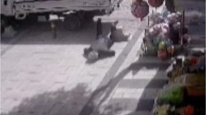 Balıkesir'de Yayalara Tuzak! Bu Kaldırım Can Yakıyor