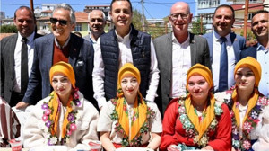 Bandırma'da Sahil Yenice'de Köy Hayrı Yapıldı