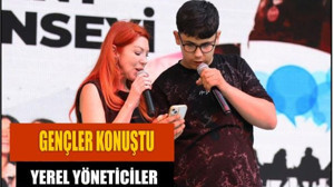 Burhaniye’de Söz Gençlerdeydi