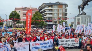 Edremit’te 1 Mayıs Coşkuyla Kutlandı