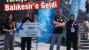 Balıkesirli Gençlerin Ürettiği Uçak Türkiye 2.si Oldu