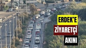 Tatilciler Bayramda Erdek’e Akın Etti