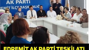 Edremit AK Parti'de Bayramlaşma Coşkusu