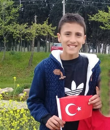 BALIKESİR'DE KAYIP ÇOCUK ARANIYOR! - 1. resim