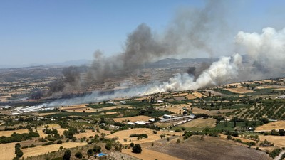 Pamukçu’daki Yangına Havadan Ve Karadan Müdahale