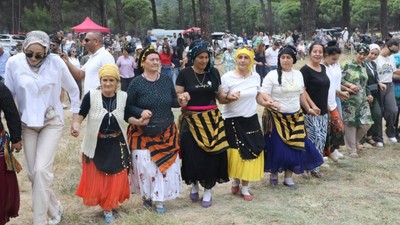 Kazdağı’nda Kemençe Sesleri Yükseldi, Horonlar Tepildi