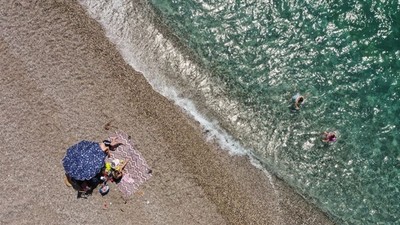 Balıkesir'de deniz suyu sıcaklığı 25 dereceyi aştı